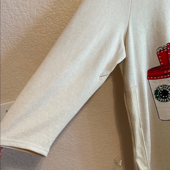 Cream Graphic 3/4 Sleeve Tunic Top - Picture 5 of 9